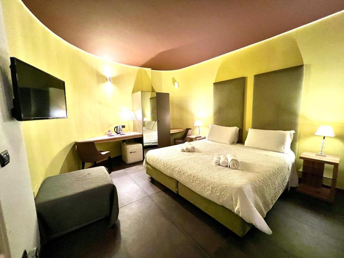 レッチェ Dimora Dei Salentini Bed & Breakfast エクステリア 写真