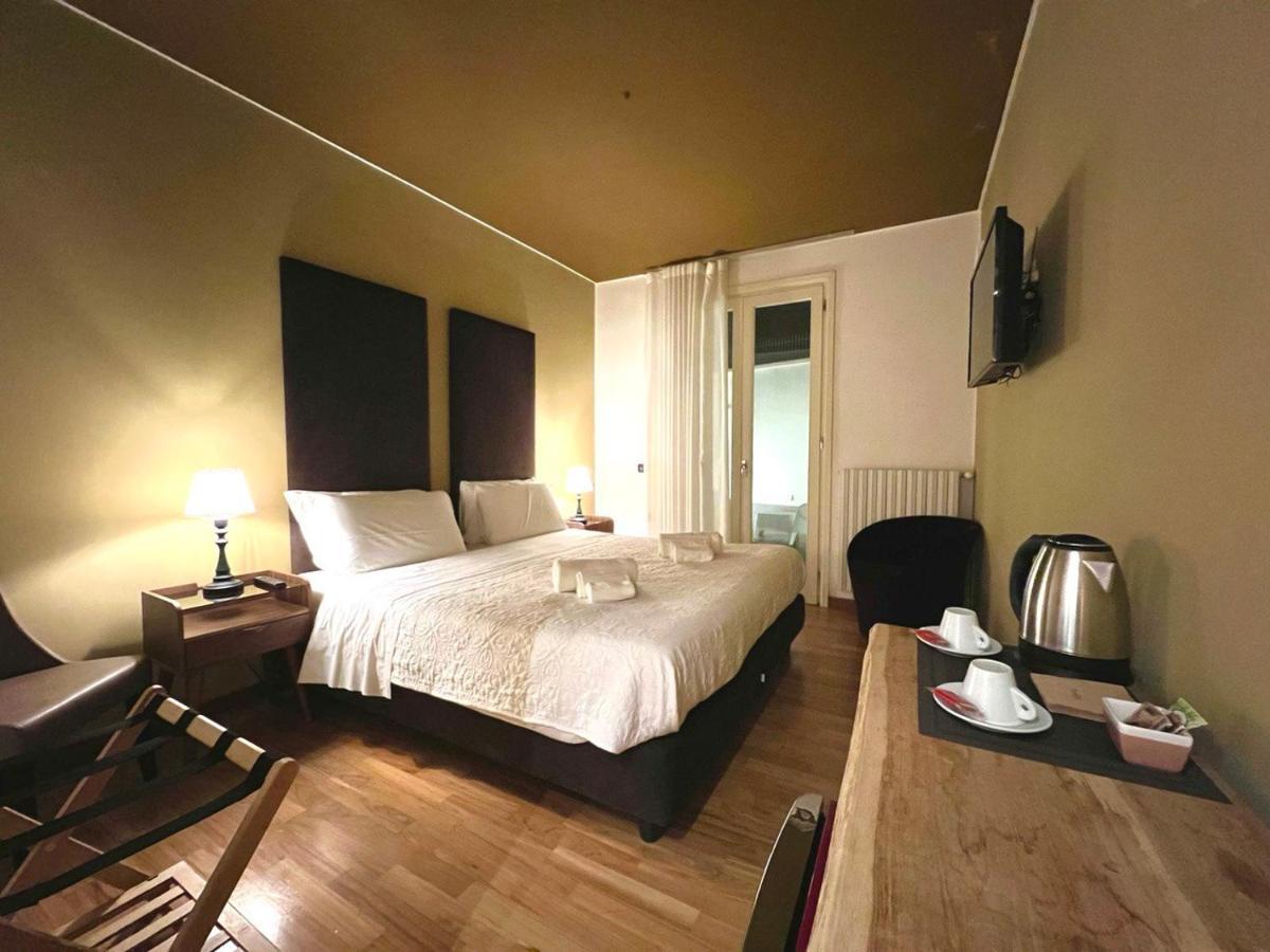 レッチェ Dimora Dei Salentini Bed & Breakfast 部屋 写真